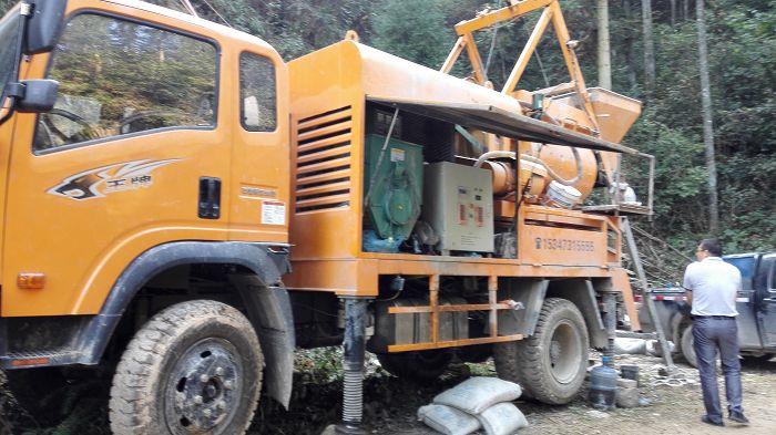 forced concrete mixer with pump(002)